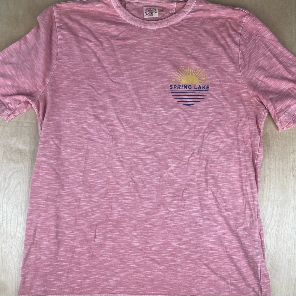 Faherty Mens Large T-Shirt Spring Lake Logo Pink
